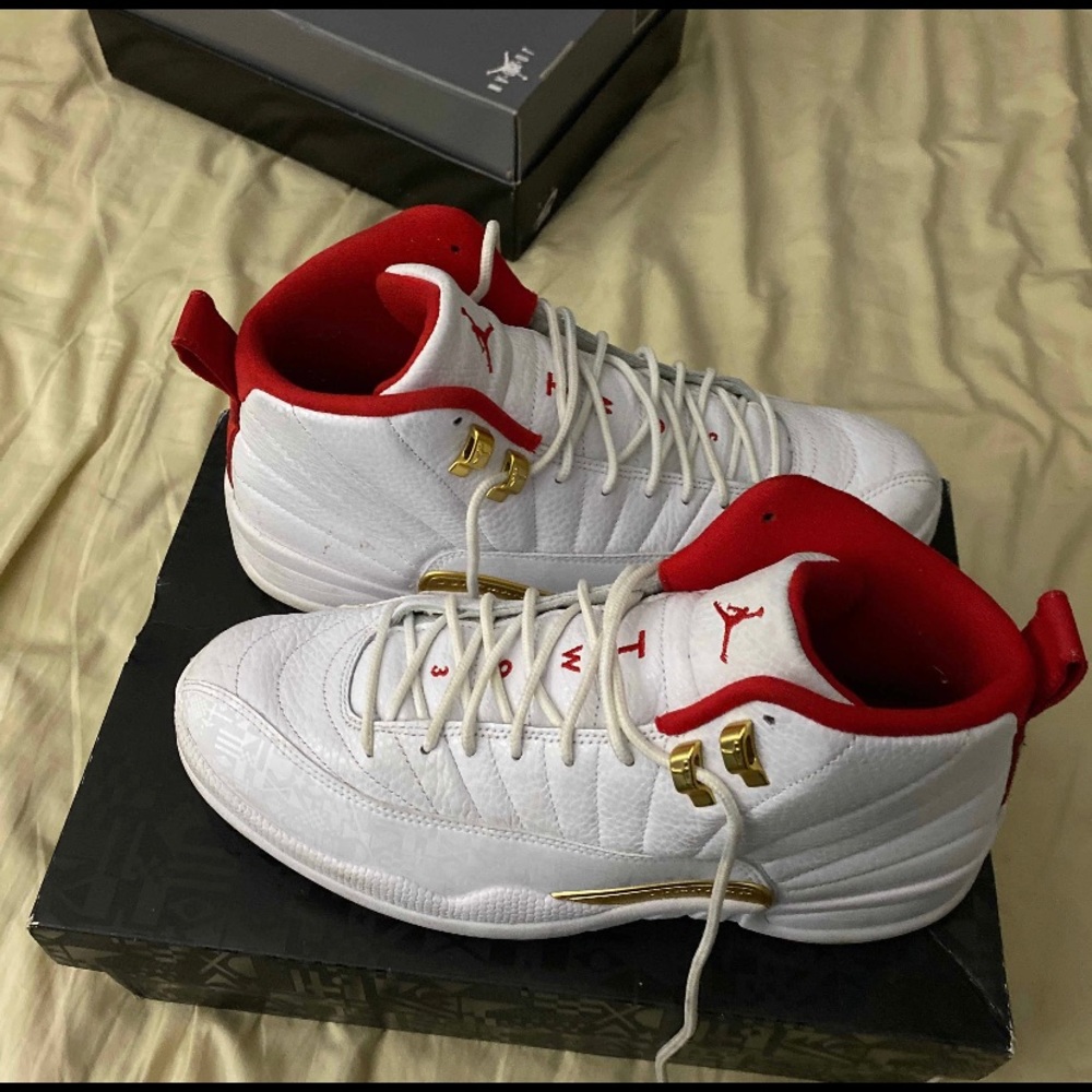 Jordan 12 retro fiba